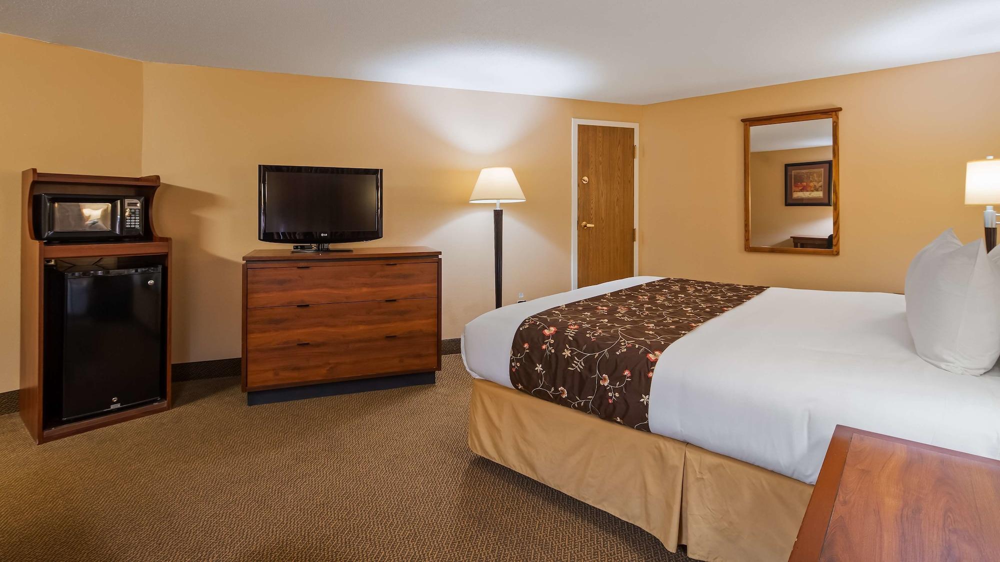 Surestay Plus Hotel By Best Western בלאק ריבר פולס מראה חיצוני תמונה