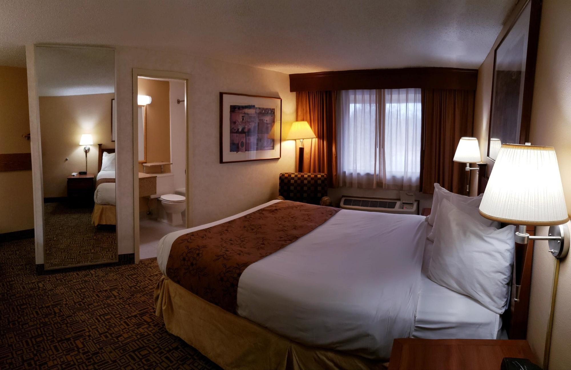 Surestay Plus Hotel By Best Western בלאק ריבר פולס מראה חיצוני תמונה