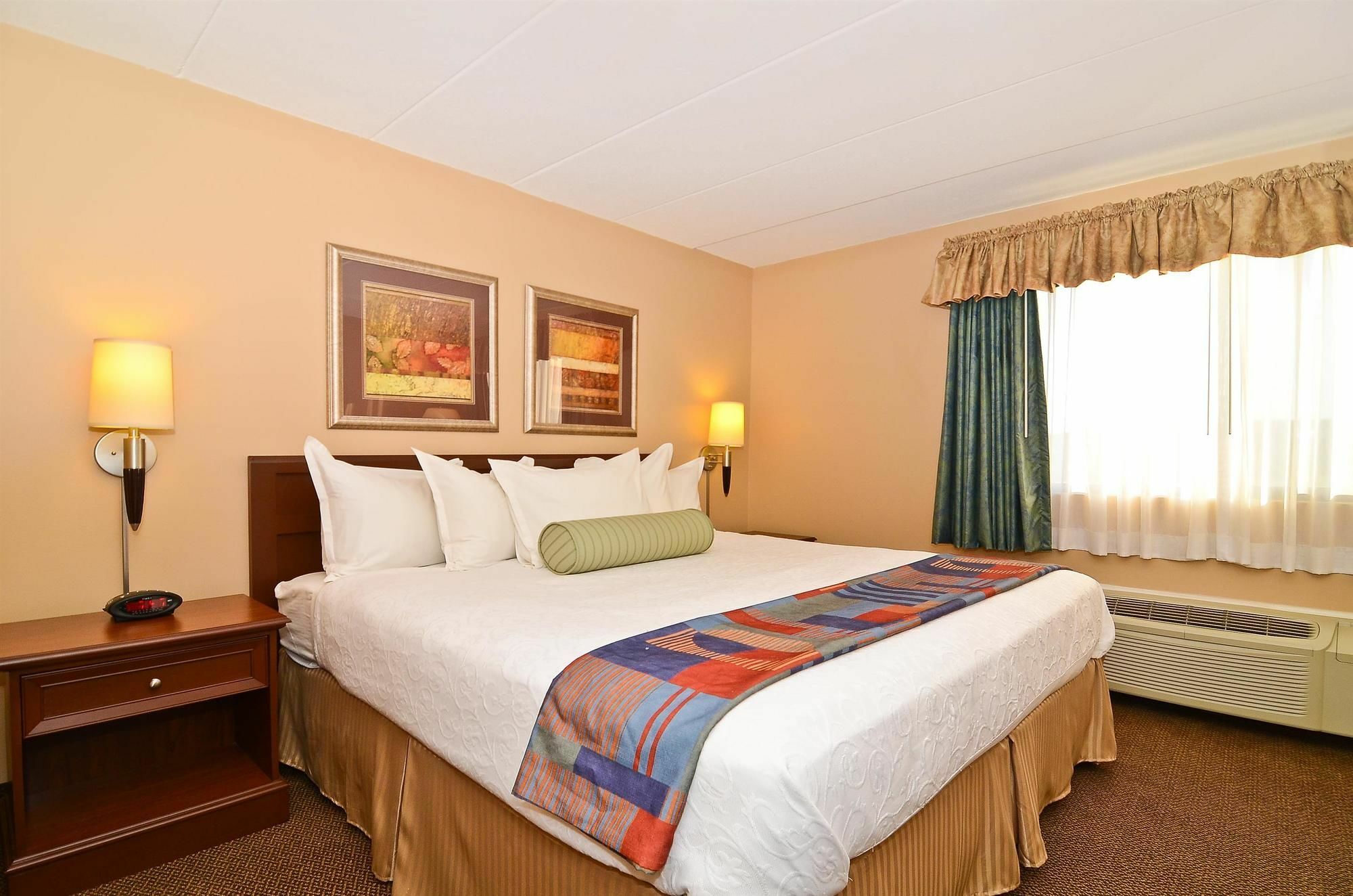 Surestay Plus Hotel By Best Western בלאק ריבר פולס מראה חיצוני תמונה